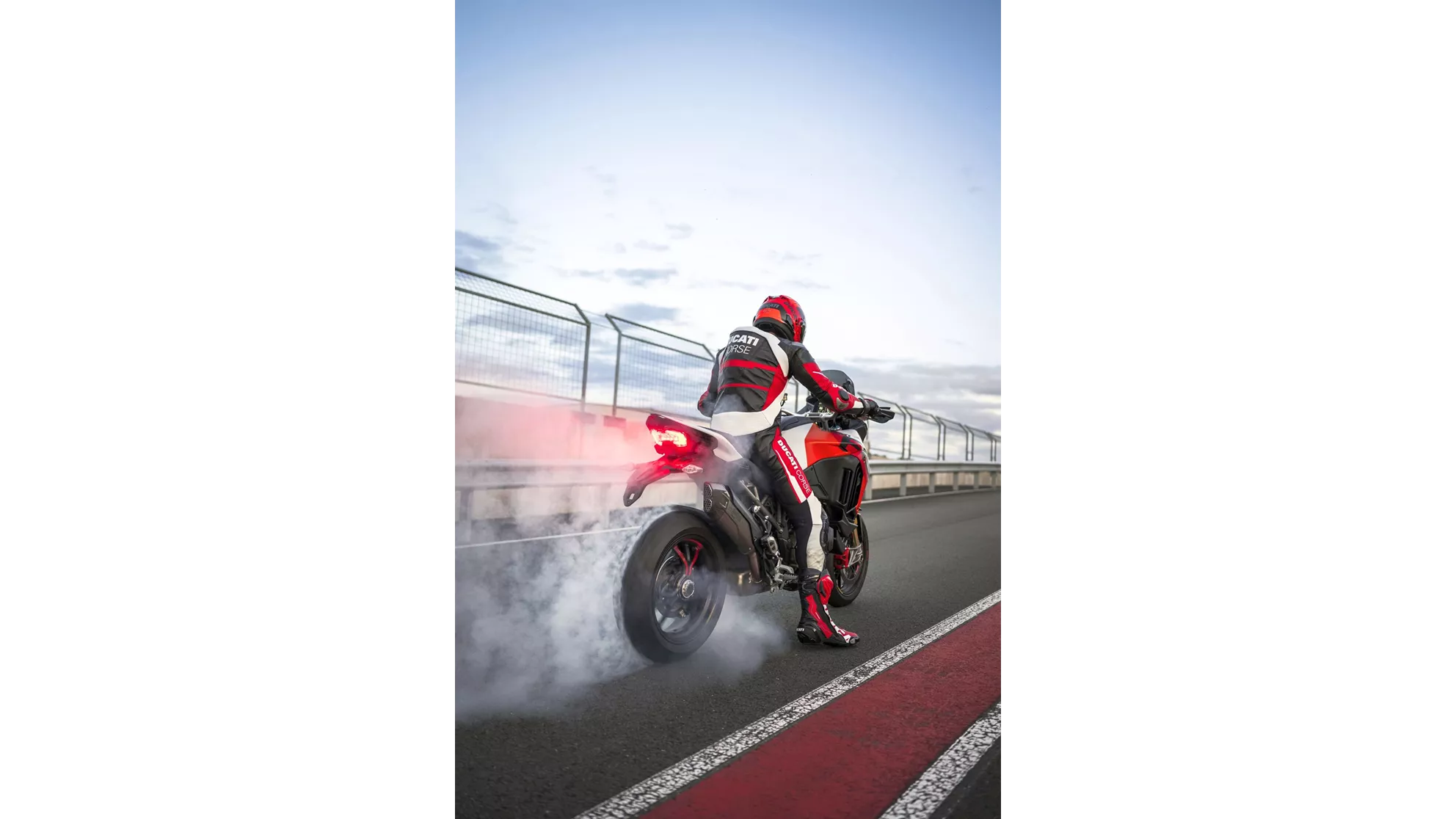 Ducati Multistrada V4 RS - Obrázek 14