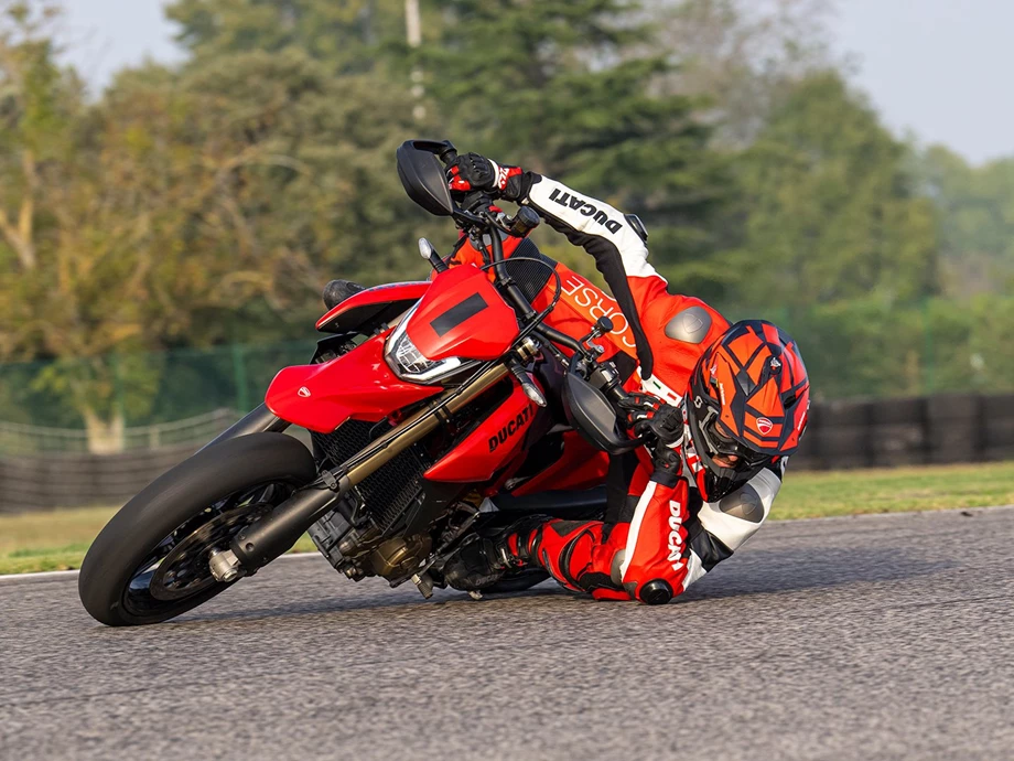 Ducati Hypermotard 698 Mono Bild 9: Ducati Hypermotard 698 Mono