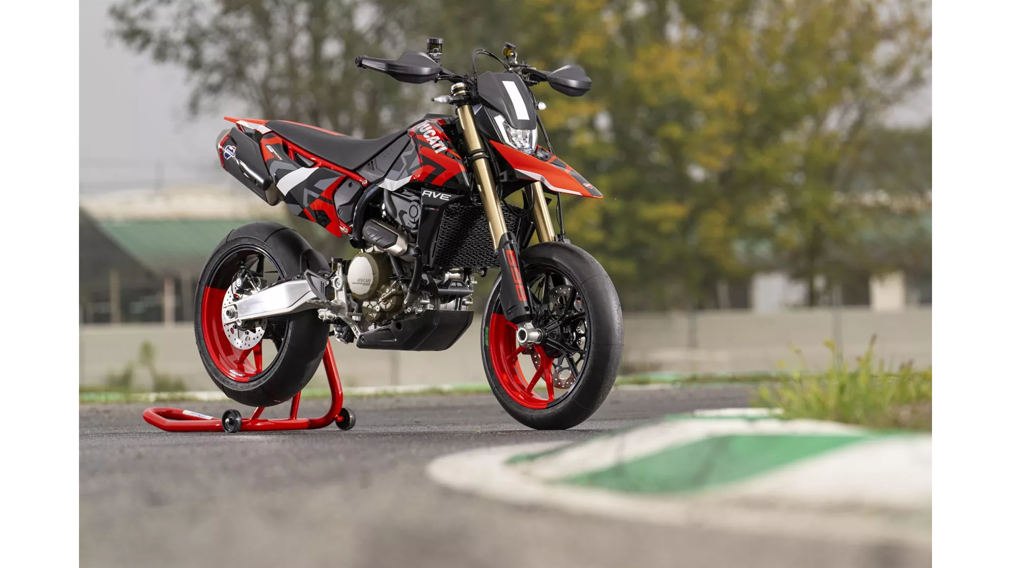 Ducati Hypermotard 698 Mono RVE 2024 - Resim 52