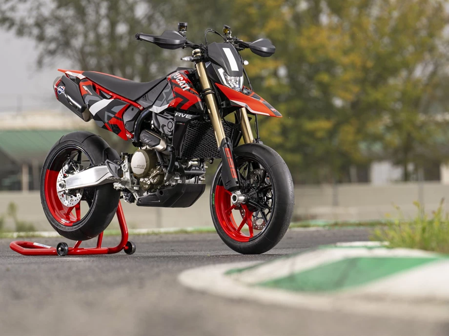 Ducati Hypermotard 698 Mono RVE Bild 3: Ducati Hypermotard 698 Mono RVE