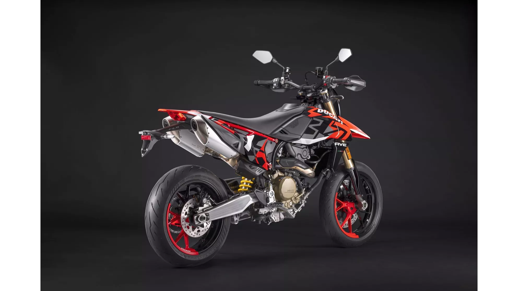 Ducati Hypermotard 698 Mono RVE 2024 - Imagem 57
