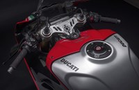 Ducati Panigale V4 SP2 30° Anniversario 916 2024 - Bild 3