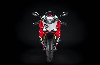 Ducati Panigale V2 Bayliss Edition 2024 - Bild 10 Ducati Panigale V2 Bayliss Edition 2024 - Bild 10