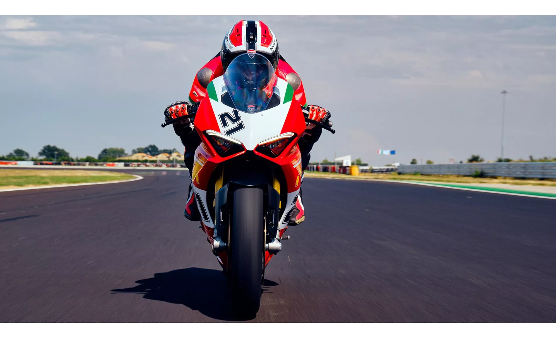 Ducati Panigale V2 Bayliss Edition 2024 Ducati Panigale V2 Bayliss Edition 2024