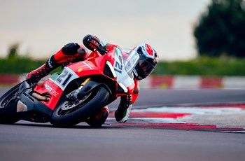 Ducati Panigale V2 Bayliss Edition 2024 - Bild 7 Ducati Panigale V2 Bayliss Edition 2024 - Bild 7