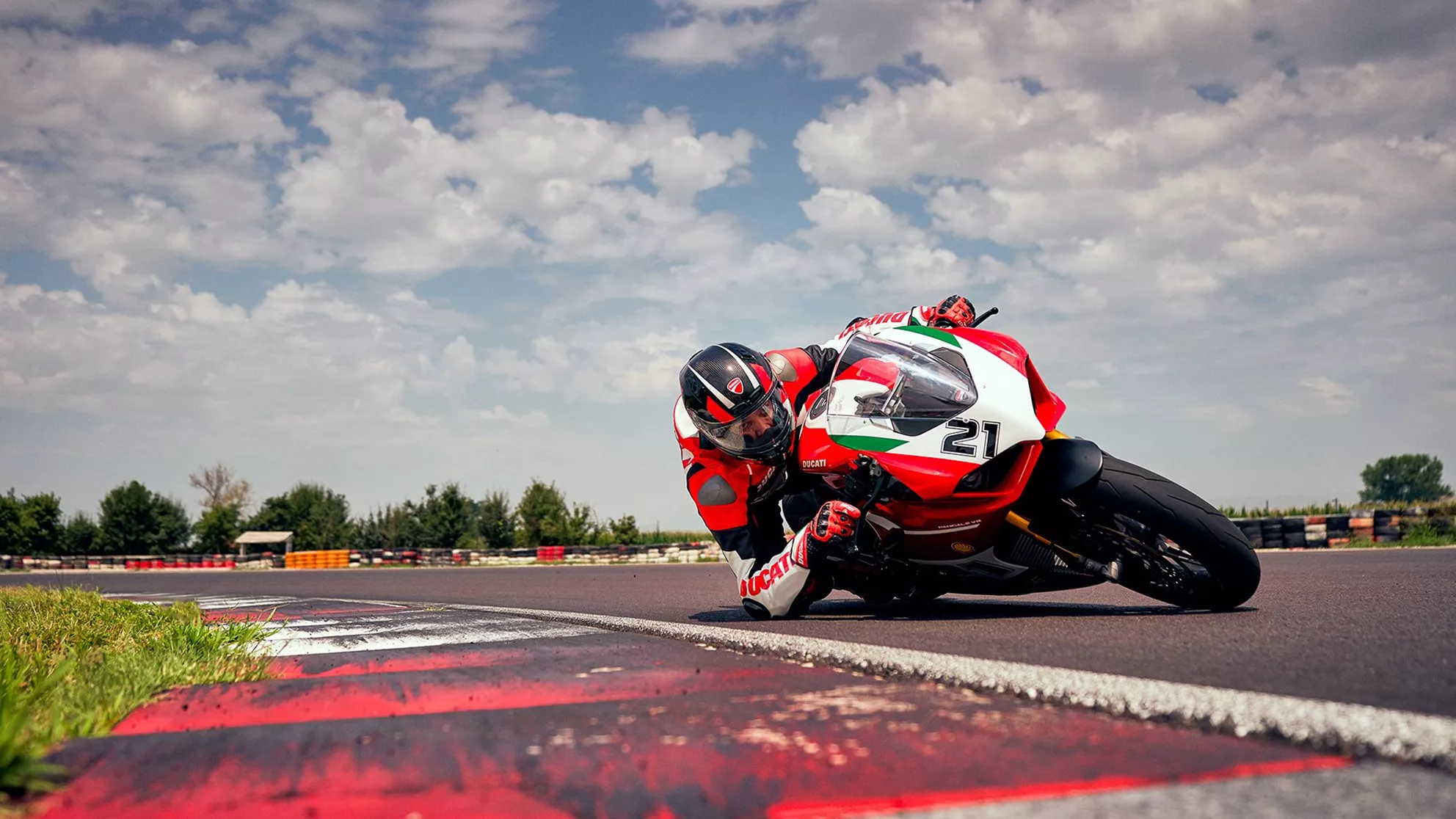 Ducati Panigale V2 Bayliss Edition - Immagine 7