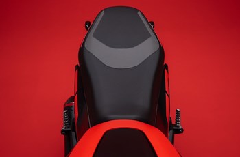 Ducati Scrambler Full Throttle 2024 - Bild 12