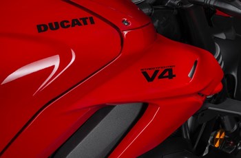 Ducati Streetfighter V4 2024 - Bild 10 Ducati Streetfighter V4 2024 - Bild 10