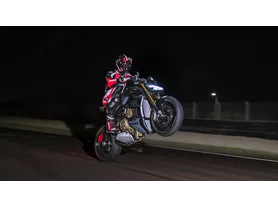 Ducati Streetfighter V4 S