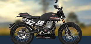 FB Mondial Flat Track 125i ABS 2024 vs Fantic Caballero Flat Track 125 2020 FB Mondial Flat Track 125i ABS 2024 vs Fantic Caballero Flat Track 125 2020