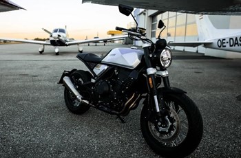 Brixton Crossfire 500 2024 - Bild 3