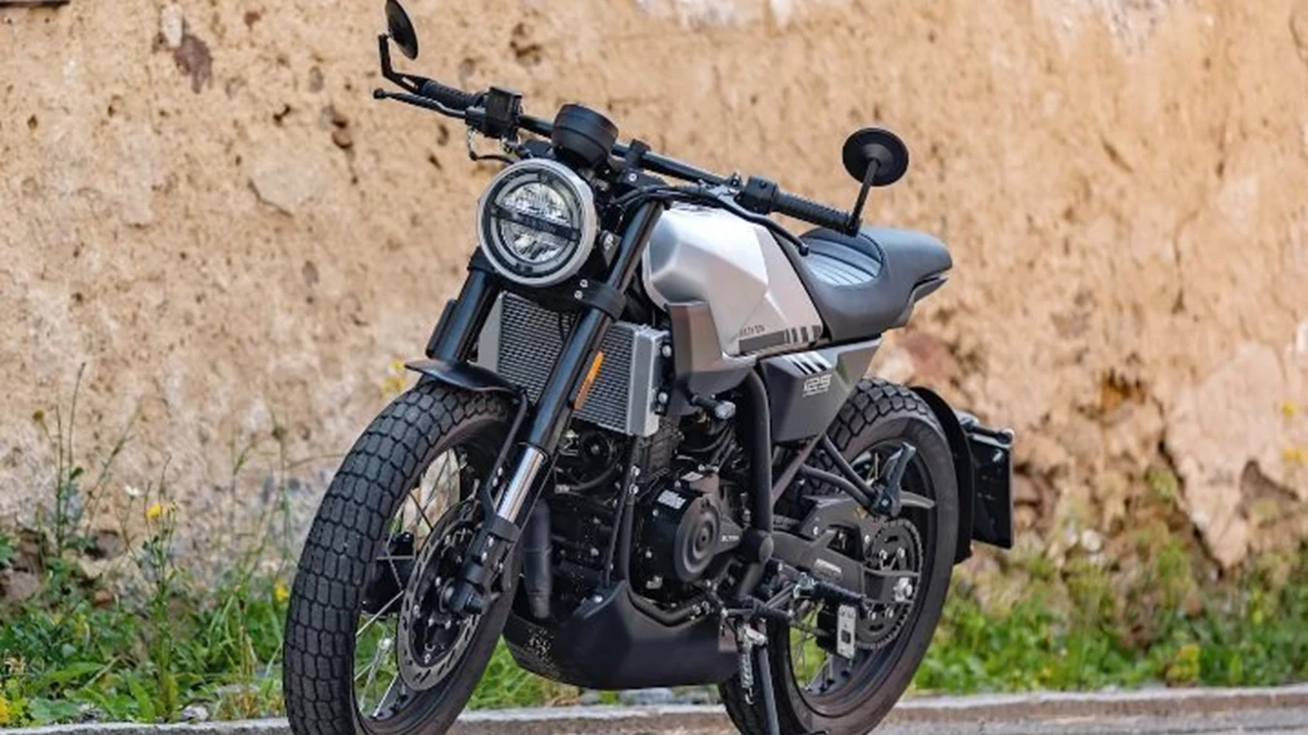 Brixton Crossfire 125 Bild 2: Brixton Crossfire 125