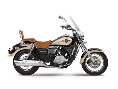 United Motors UM Renegade Commando Classic 125 2024 United Motors UM Renegade Commando Classic 125 2024