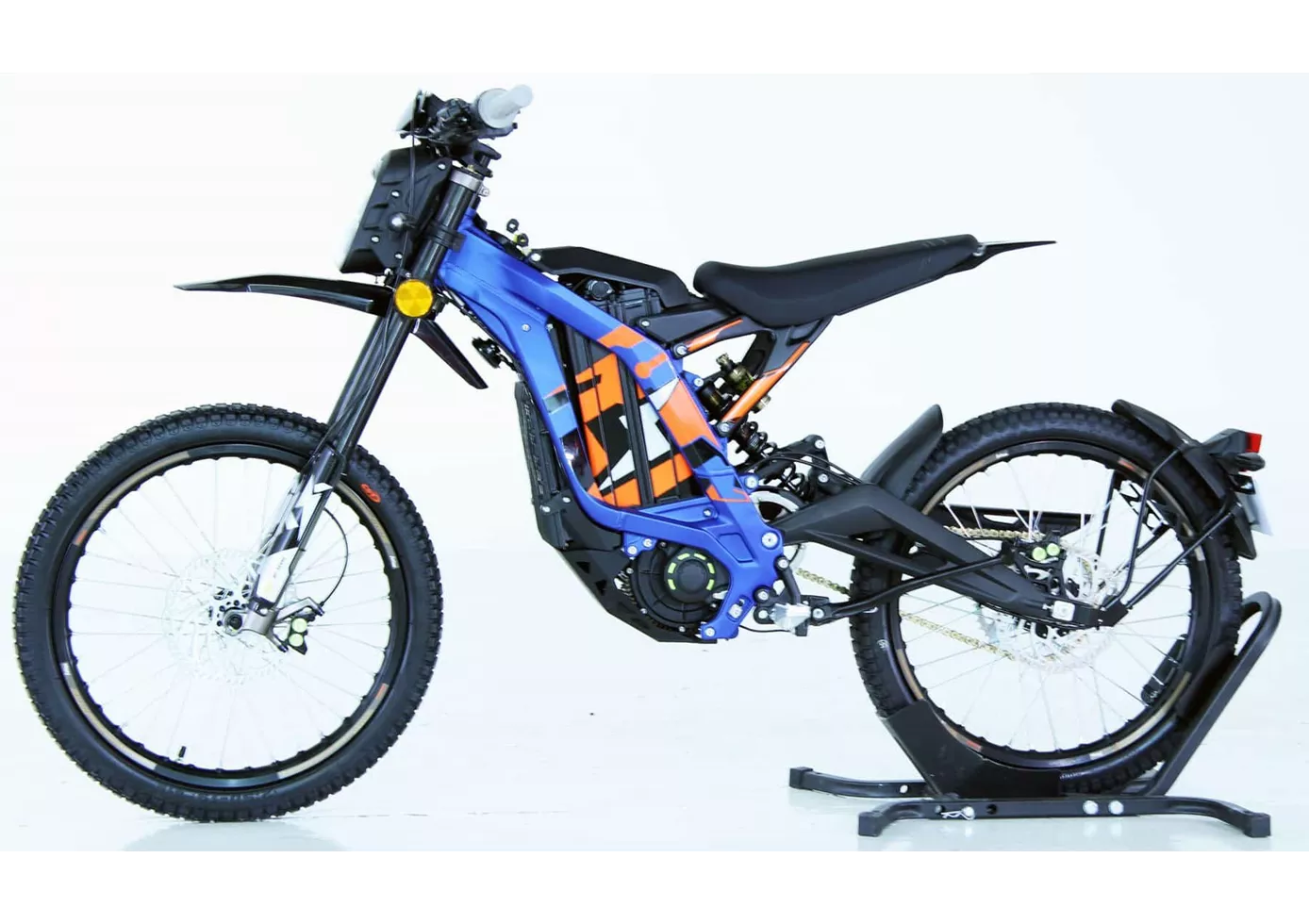 Sur-Ron Lightbee Strassenversion L1EX 2024 Sur-Ron Lightbee Strassenversion L1EX 2024