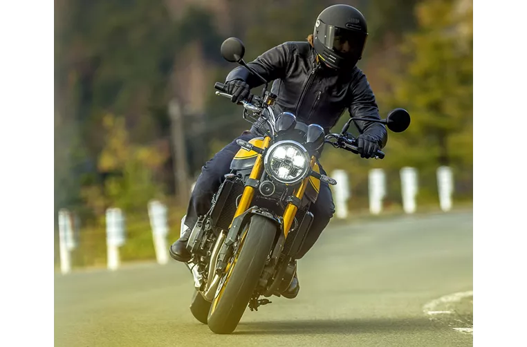 Kawasaki Z900 RS SE 2024 Kawasaki Z900 RS SE 2024