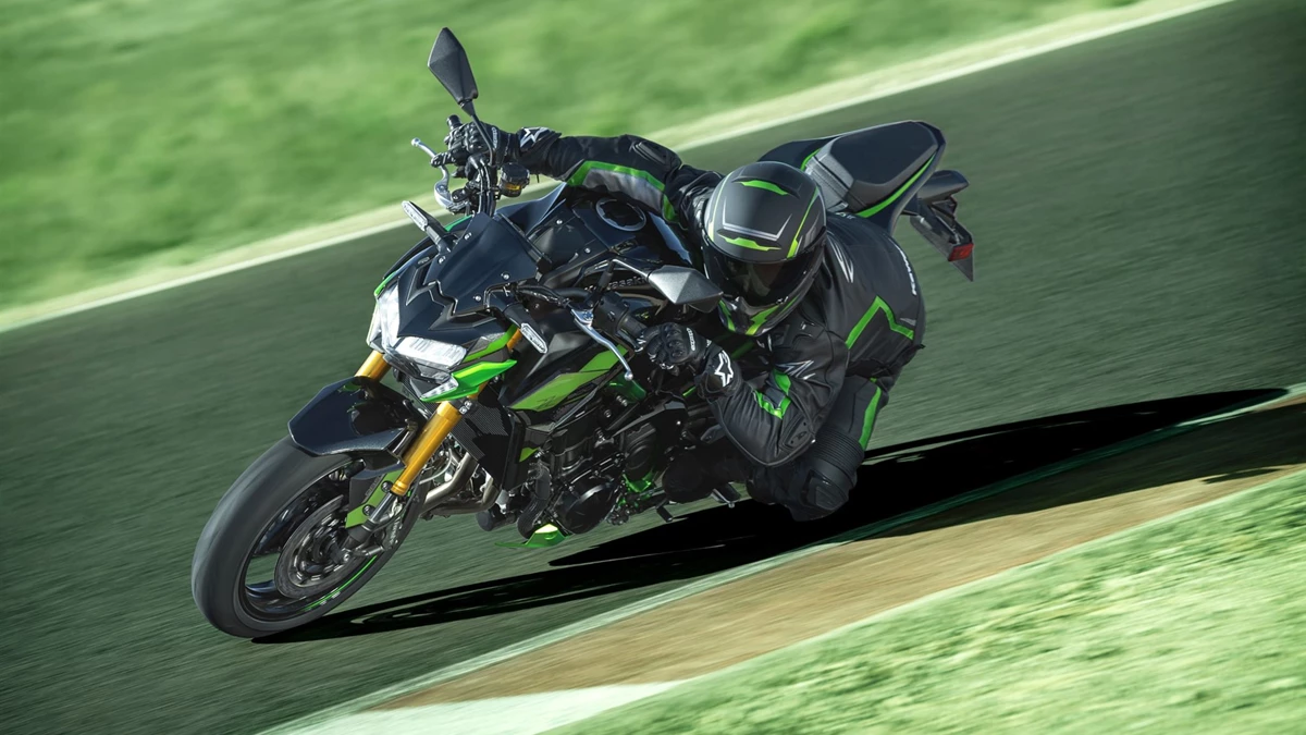 Kawasaki Z900 SE Bild 7: Kawasaki Z900 SE
