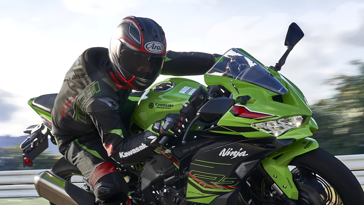 Kawasaki Ninja ZX-4RR Bild 10: Kawasaki Ninja ZX-4RR