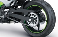 Kawasaki Ninja 7 Hybrid 2024 - Bild 12