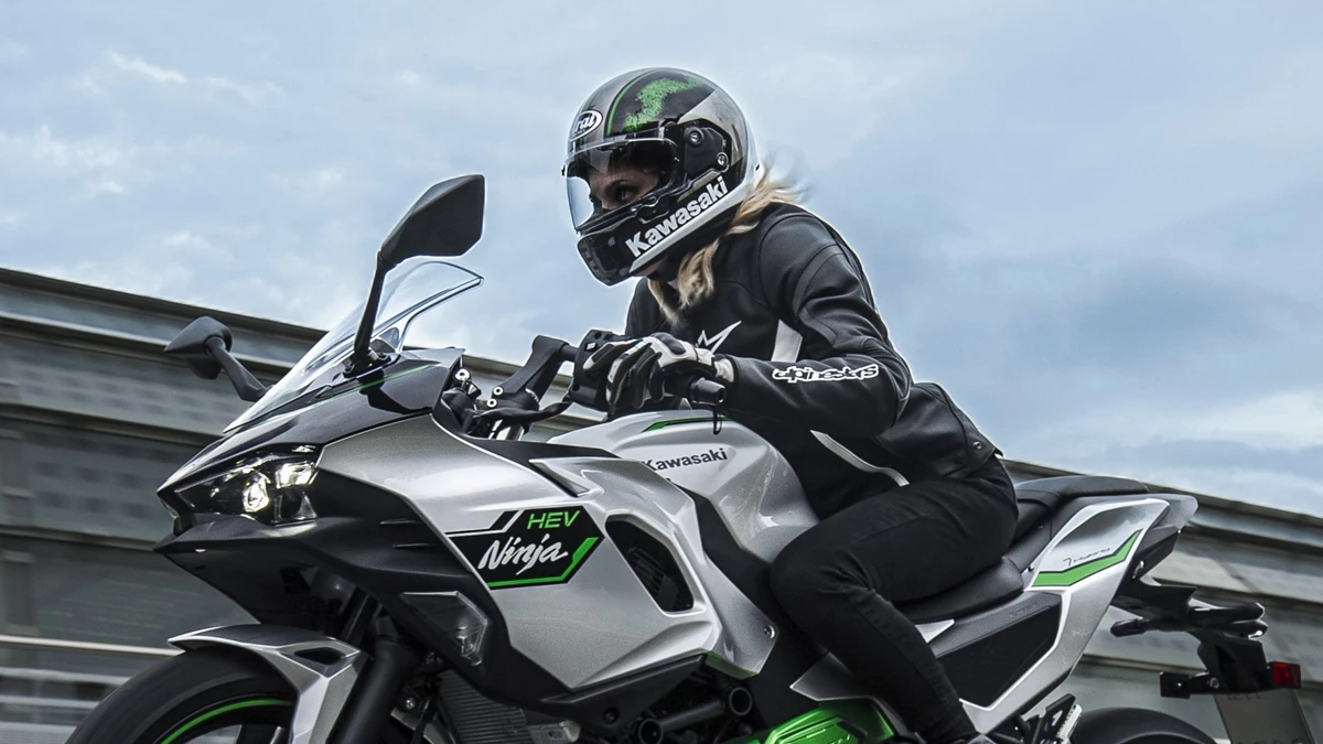 Kawasaki Ninja 7 Hybrid Bild 13: Kawasaki Ninja 7 Hybrid