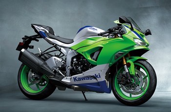 Kawasaki Ninja ZX-6R 40th Anniversary Edition 2024 - Bild 4 Kawasaki Ninja ZX-6R 40th Anniversary Edition 2024 - Bild 4