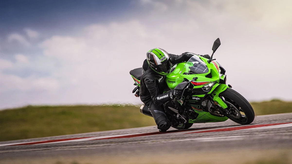 Kawasaki Ninja ZX-6R Bild 5: Kawasaki Ninja ZX-6R