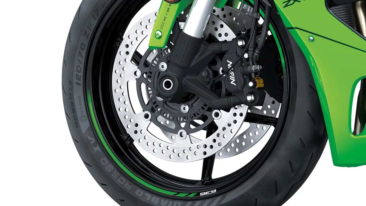 Kawasaki Ninja ZX-6R Bild 9: Kawasaki Ninja ZX-6R