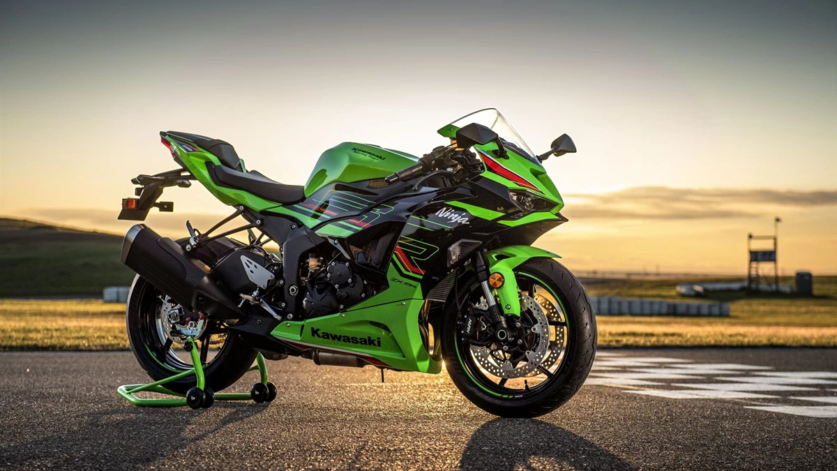 Kawasaki Ninja ZX-6R Bild 11: Kawasaki Ninja ZX-6R