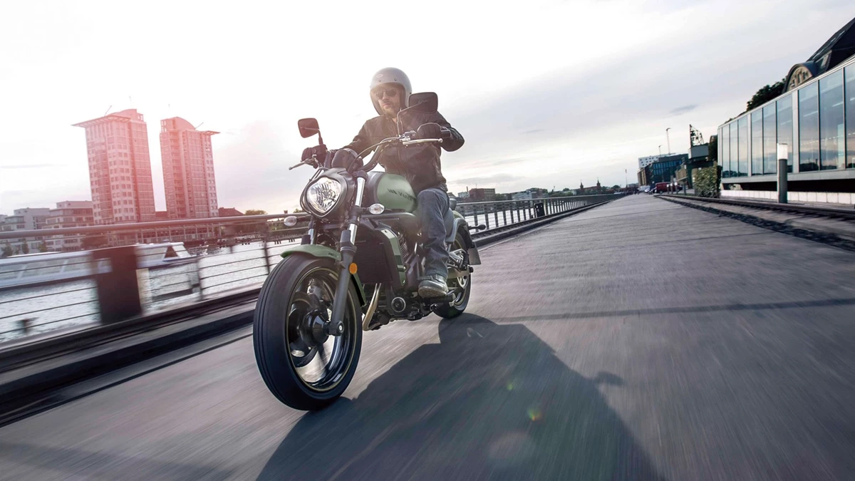 Kawasaki Vulcan S Bild 2: Kawasaki Vulcan S