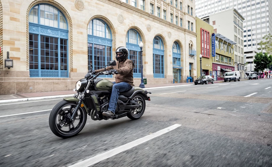 Kawasaki Vulcan S Bild 7: Kawasaki Vulcan S