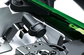 Kawasaki Ninja H2 SX SE 2024 - Bild 18 Kawasaki Ninja H2 SX SE 2024 - Bild 18