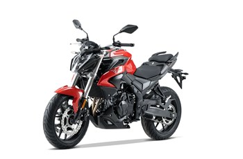 Voge 500R 2024 - Bild 30