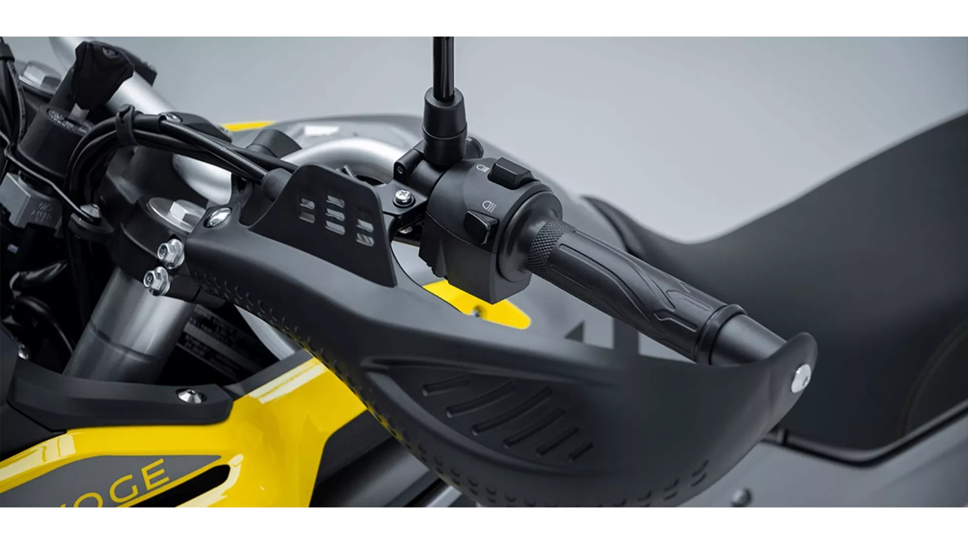 Voge 300 Rally - Image 13 Voge 300 Rally - Image 13