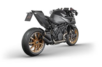 Brabus 1300 R MASTERPIECE EDITION 2024 - Bild 2 Brabus 1300 R MASTERPIECE EDITION 2024 - Bild 2