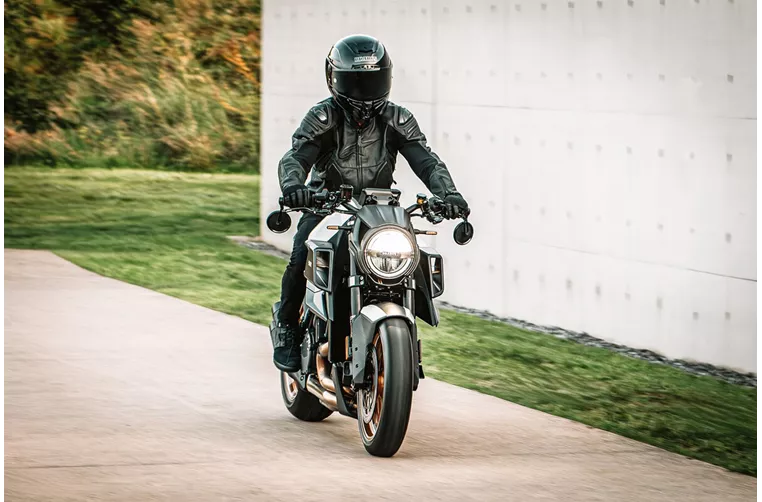 Brabus 1300 R MASTERPIECE EDITION 2024 Brabus 1300 R MASTERPIECE EDITION 2024