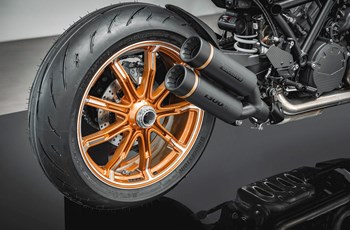 Brabus 1300 R MASTERPIECE EDITION 2024 - Bild 13 Brabus 1300 R MASTERPIECE EDITION 2024 - Bild 13