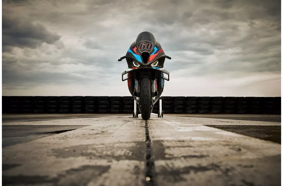 BMW M 1000 RR BMW M 1000 RR