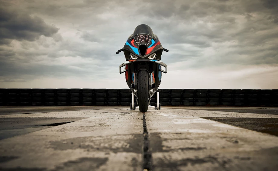 BMW M 1000 RR Bild 2: BMW M 1000 RR