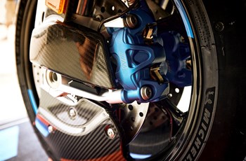 BMW M 1000 RR 2024 - Bild 21 BMW M 1000 RR 2024 - Bild 21