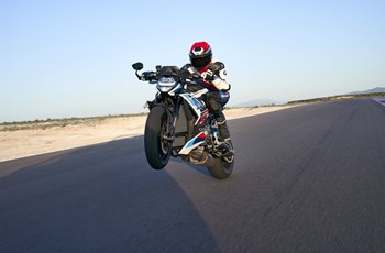 BMW M 1000 R 2024 - Bild 12 BMW M 1000 R 2024 - Bild 12