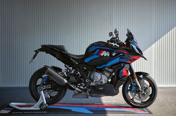 BMW M 1000 XR 2024 - Bild 13 BMW M 1000 XR 2024 - Bild 13