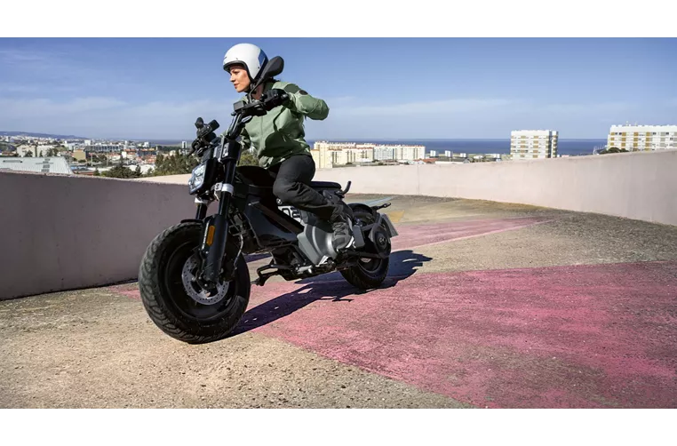 BMW CE 02 11kW 2024 BMW CE 02 11kW 2024