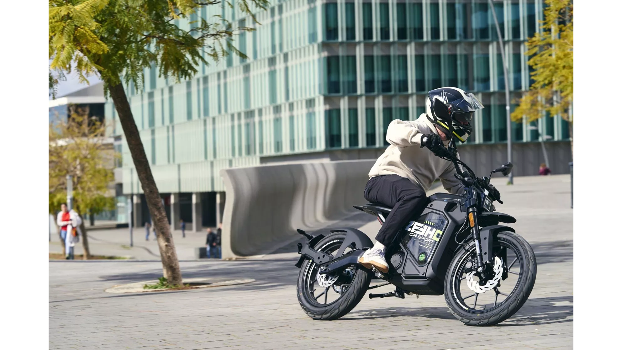 ZEEHO City Sport - Image 1 ZEEHO City Sport - Image 1