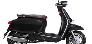 Lambretta V50 Special 2022 vs Lambretta V50 Special 2024