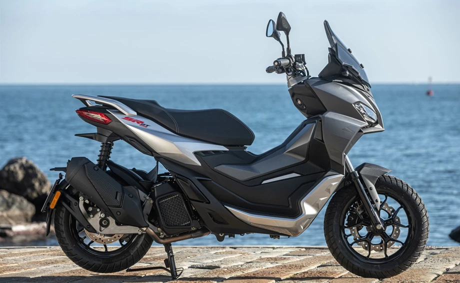 Aprilia SR GT 125 Bild 23: Aprilia SR GT 125