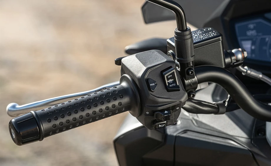 Aprilia SR GT 125 Bild 24: Aprilia SR GT 125