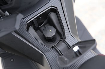 Aprilia SR GT Sport 200 2024 - Bild 13