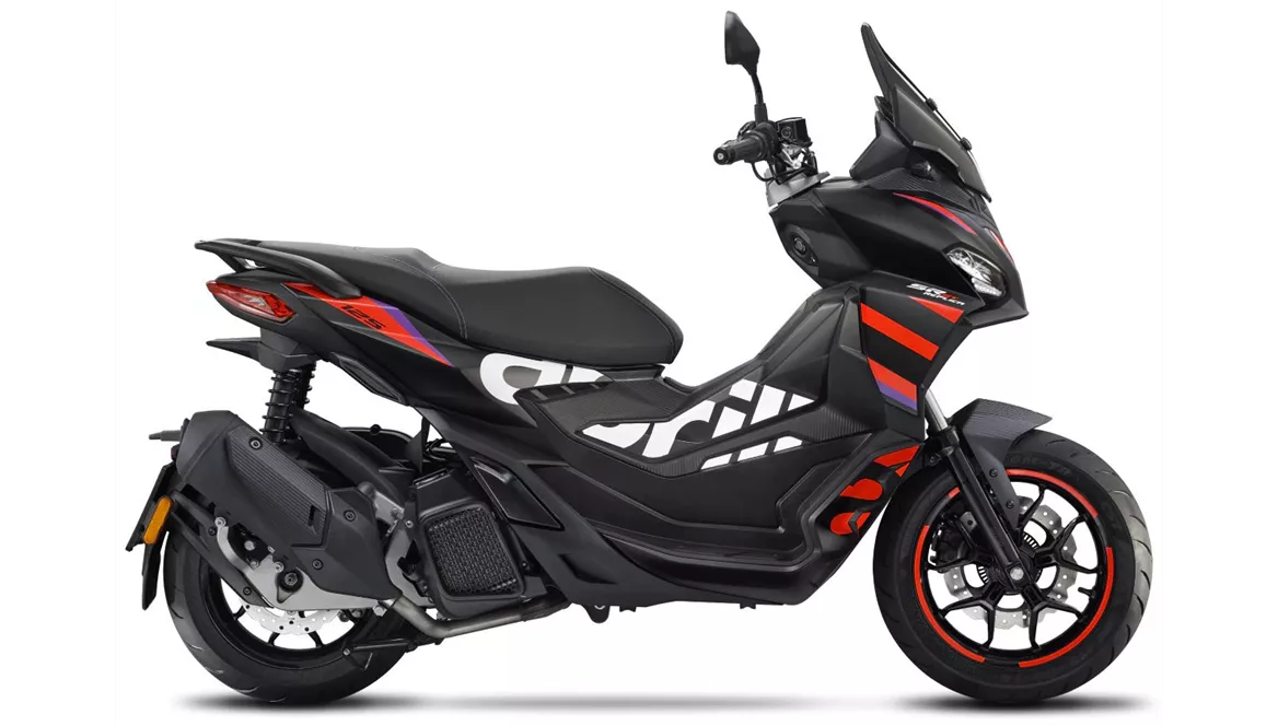 Aprilia SR GT Replica 125 2024 Aprilia SR GT Replica 125 2024
