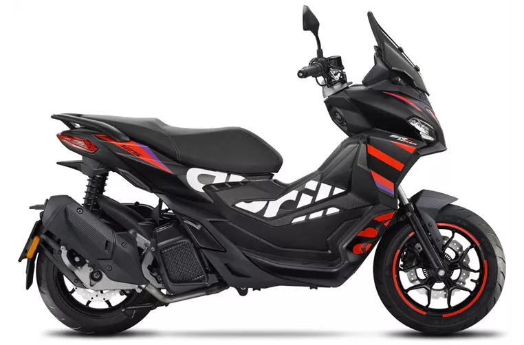 Aprilia SR GT Replica 125 2024 Aprilia SR GT Replica 125 2024
