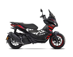 Aprilia SR GT Replica 200 2024