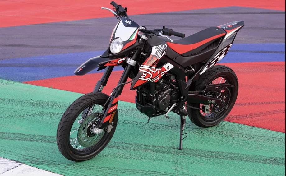 Aprilia SX 125 Bild 6: Aprilia SX 125